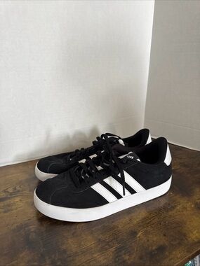 Mens 9.5 Adidas VL Court 3.0 Sneakers Skateboarding Black White Stripes EUC